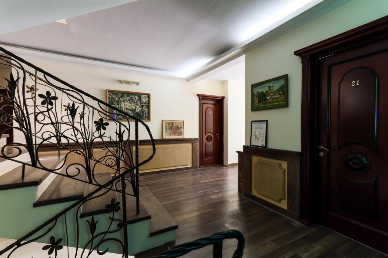 Aeetes Palace Kutaisi Bagian luar foto